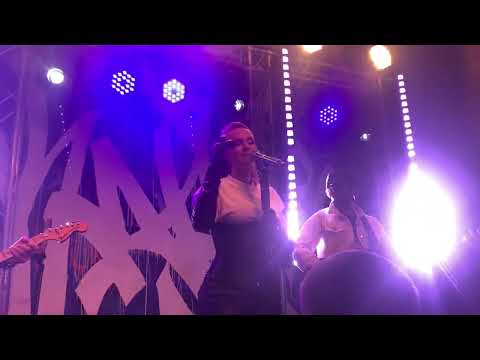 Видео: Лена Катина (t.A.T.u.)-Беги или останься. 07.11.2025 года, ресторан Токио city, Санкт-Петербург.