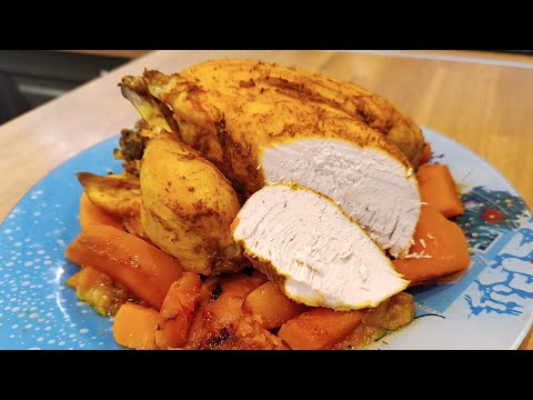 Видео: ЗАПЕЧЕННАЯ КУРИЦА с тыквой и куркумой – диетический рецепт к праздничному столу