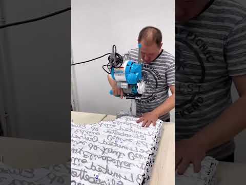 Видео: Показываем в работе сабельный вертикальный нож JACK JK-T3😎 #sewing #jacksewing