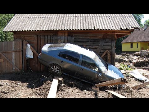 Видео: Карпатське цунамі: на Рахівщині затопило село