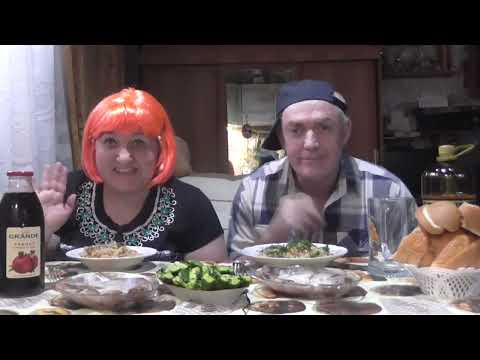 Видео: MUKBANG RUSSIA|СКУМБРИЯ ДОМАШНЕГО ПОСОЛА|СОЛЕНЫЕ ОГУРЦЫ и ПОМИДОРКА|КАРТОФЕЛЬНОЕ ПЮРЕ|ДОМАШНЯЯ ЕДА