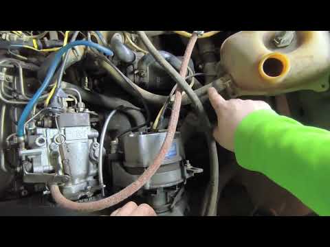 Видео: Готовлю 35 летний бусик VW T3 к первому выезду в сезоне