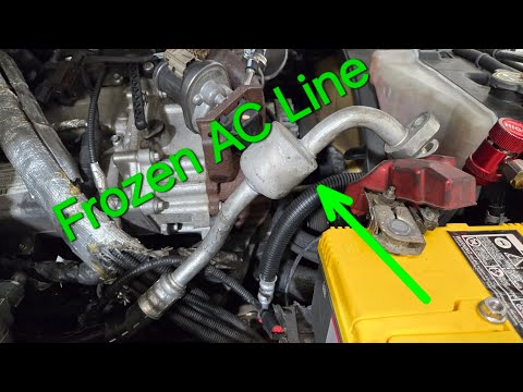 Видео: НЕТ КОНДИЦИОНЕРА!!! Замёрзла нижняя линия... #новенькийдлявас #авторемонт #механик