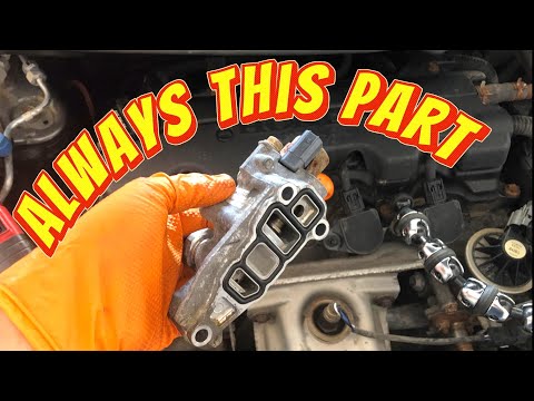 Видео: Утечка масла из головки блока цилиндров Honda Civic со стороны пассажира