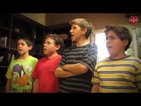 Видео: Византийское пение - детское параллаги, па-ву-га-ди-ке-зо-ниют