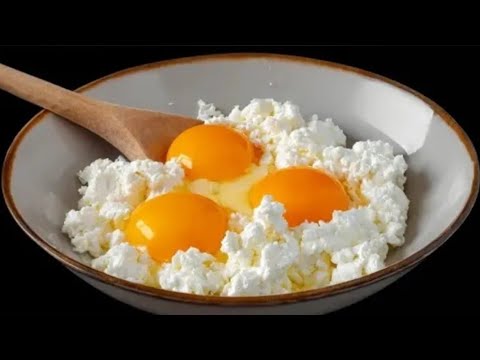 Видео: Сырники теперь НЕ делаю, НАШЛА рецепт проще и вкуснее! Делюсь НОВЫМ рецептом с творогом!