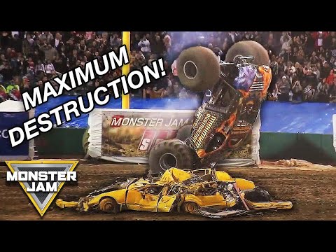 Видео: 15 минут максимального разрушения! | Monster Jam