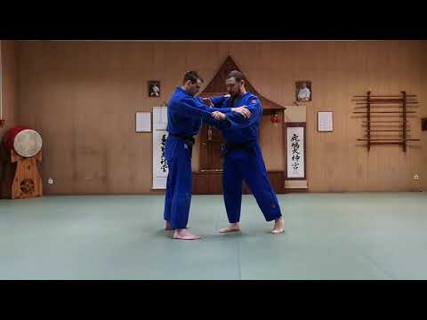 Видео: Tai otoshi: постановка ног и корпуса