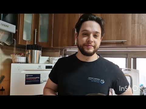 Видео: Поздравляю всех с праздником!🎆❤️🌺Гуляем по магазинам!🛒Нашла все что надо!⚱️Сынуля готовит!👨‍🍳Царь😁🐈