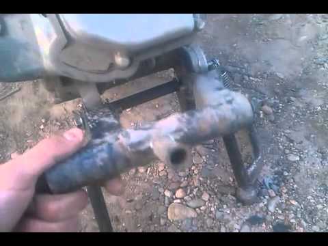 Видео: Скутер. Ремонт подвески и снятие двигателя. (Ч.1)