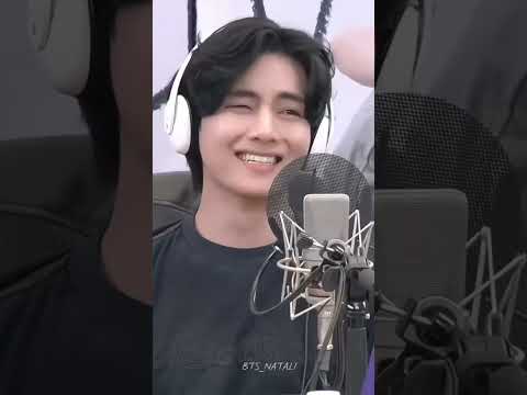 Видео: На Тэхёна невозможно насмотреться...#taehyung  #bts