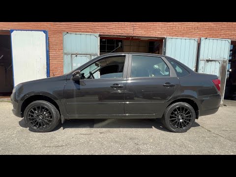 Видео: Строгие диски на Лада гранта FL / Прома r16 + Kormoran 205/45