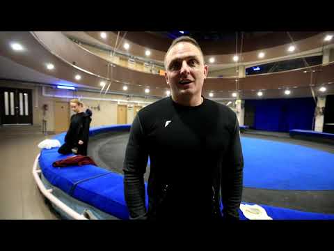 Видео: Интервью с Аскольдом Запашным на Открытой Репетиции в Большом Московском Цирке