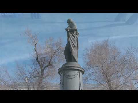 Видео: Чистпрудный бульвар в Москве.