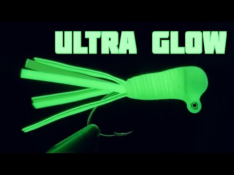 Видео: Вязание яркой светящейся в темноте приманки
