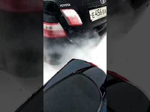 Видео: Запуск после зимы, Кавасаки ззр1200)