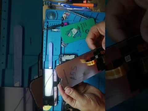 Видео: Комплексный ремонт телефонов..