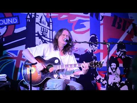 Видео: Мышка Колыбельная Хиппи