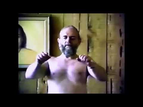 Видео: Энергизирующие упражнения со Свами Криянандой. Создатель Парамханса Йогананда