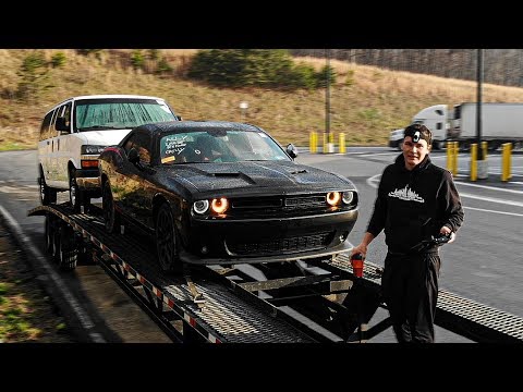 Видео: Dodge Challenger - Не Хватает Детали