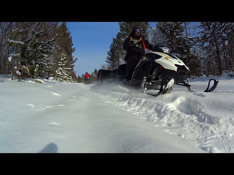 Видео: Чуть не угробили снегоходы| Опасность под снегом| Стелс Stels капитан 150 long