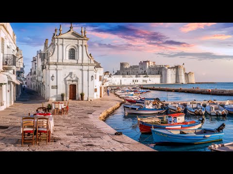 Видео: Откройте для себя Монополи [4K] 🇮🇹 Морской рай Италии 🇮🇹 Красота побережья Апулии