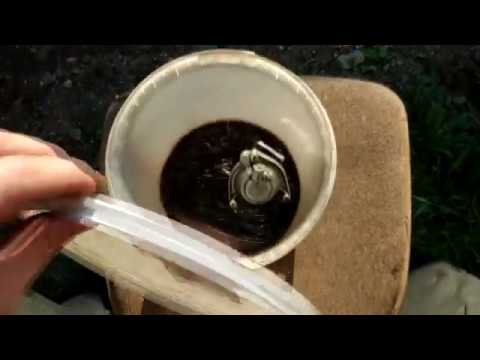 Видео: Мойка карбюратора (чистка карбюратора)