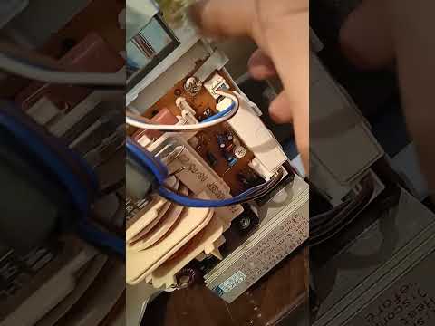 Видео: Микроволновая печь Bosch встройка.Приехала в ремонт после других сервисов...