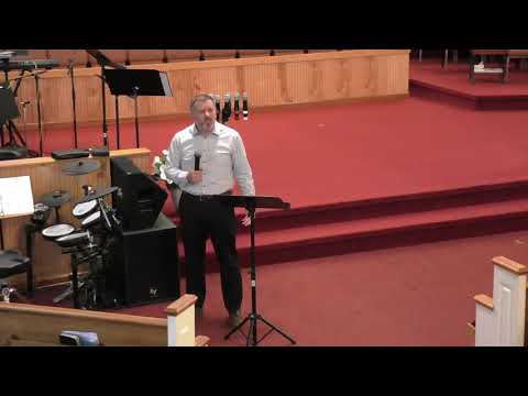 Видео: Евгений  Бейня - Мир всех людей развращает (октябрь 2020)