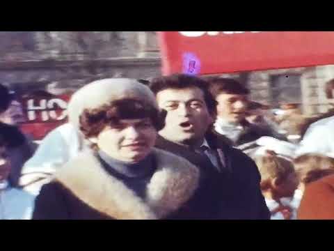 Видео: Бельцы 1982.  школа 3 на параде. Уникальная кинохроника.