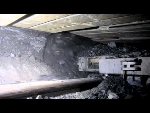 Видео: Очистной комбайн КБТ200 в действии