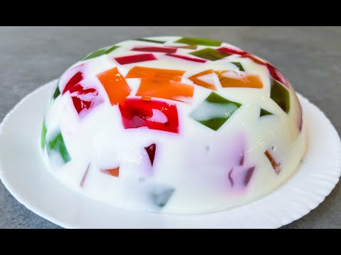 Видео: Торт БИТОЕ СТЕКЛО со Сметаной БЕЗ ВЫПЕЧКИ!!! / Желейный Торт / Broken Glass Cake