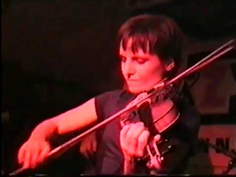 Видео: Ночные Снайперы в клубе "Вермель" (Москва, 19.10.2000)