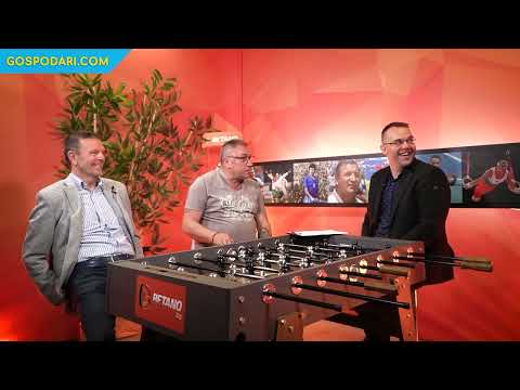 Видео: СТОЙЧО МЛАДЕНОВ И ГИБОНА ЗА КРИЗАТА В ЦСКА И ЛЕВСКИ, ПРЕДАТЕЛСТВАТА И МОМЕНТИ ОТ МИНАЛОТО ЕП.17