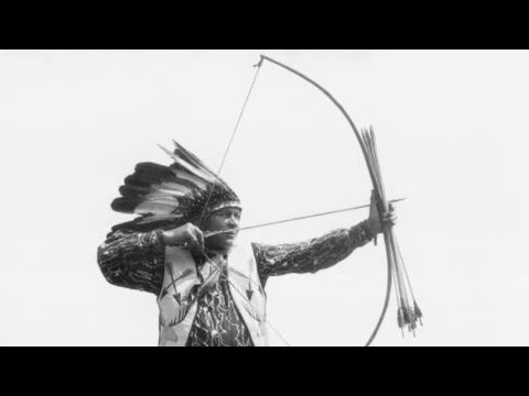 Видео: С ТАКИМИ ЛУКАМИ КОМАНЧИ ОХОТИЛИСЬ НА БИЗОНОВ. Луки американских индейцев