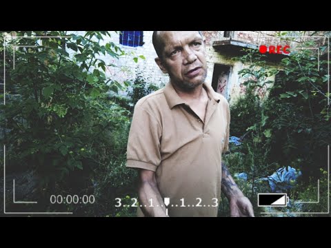 Видео: УЖАСНАЯ ВСТРЕЧА НА ЗАБРОШКЕ. АГРЕССИВНЫЙ ЧЕЛОВЕК УГРОЖАЕТ МНЕ / A TERRIBLE MAN IN AN ABANDONED HOUSE