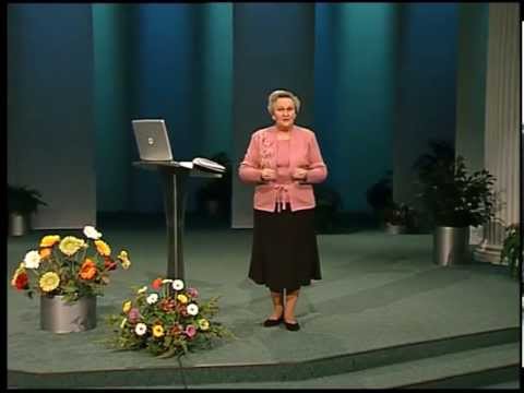 Видео: Роли мужа и жены