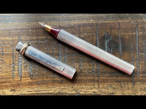 Видео: Перьевая ручка Cartier Vendome / Must de Cartier Vendome