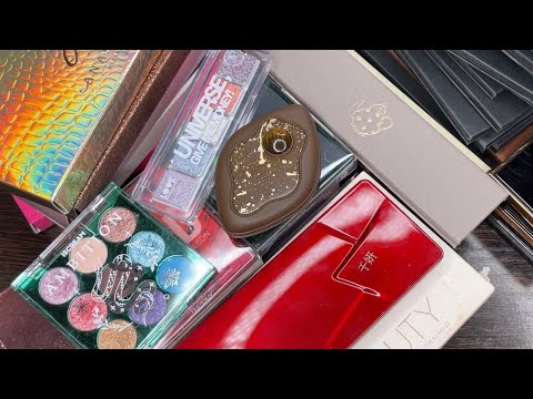 Видео: Моя коллекция теней часть 2. Инвентаризация косметики. Тени для глаз.