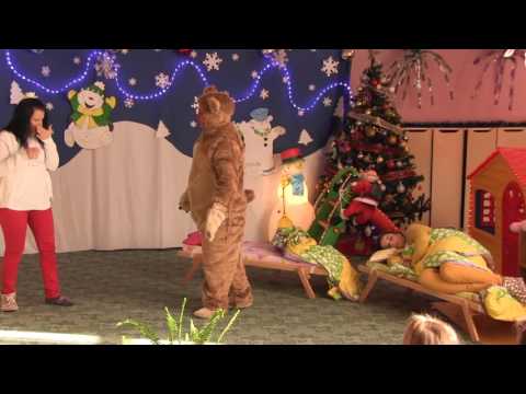 Видео: НОВОГОДИШНА ПРЕТСТАВА   ЛЕВ И ДЕСЕН ЧОРАП