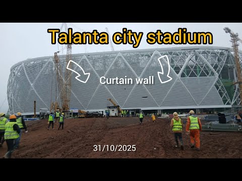 Видео: Стадион «Таланта Сити» | Продолжается строительство навесных стен и 12 ферм навеса (31.10.2025)
