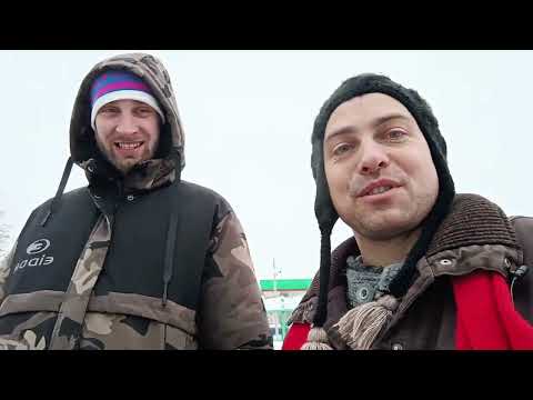 Видео: ЗАРАБОТАЛИ ДЕНЬГИ ПРОДАВ СТАРЫЕ ВЕЩИ НА БАРАХОЛКЕ