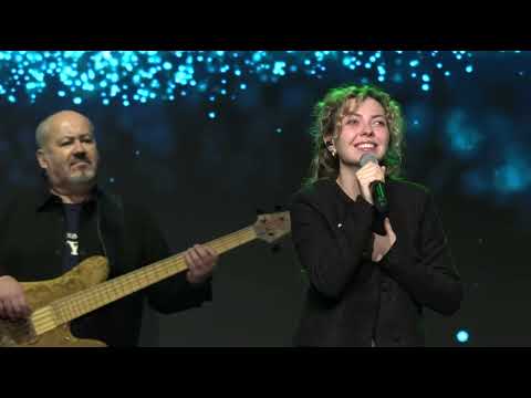 Видео: ТЫ НУЖЕН МНЕ  больше, чем вчера - Стефания Никифорова (Music Worship Video)