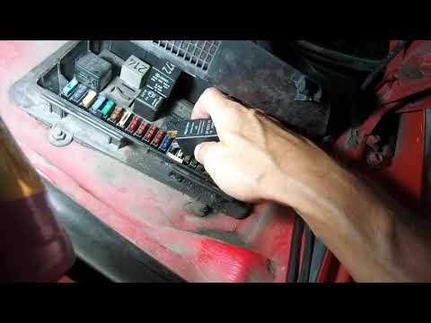 Видео: AUDI 80 B3 работа реле бензонасоса