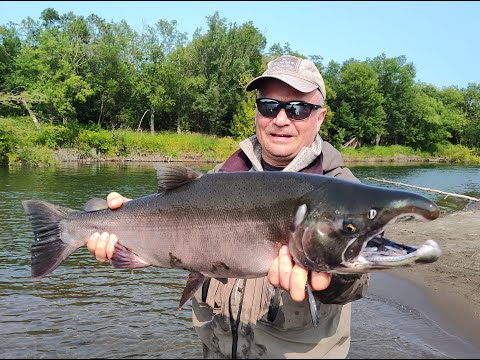 Видео: Рыбалка на реке Ича
