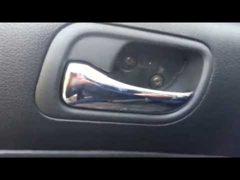 Видео: Honda Accord 7  Не открывается дверь водительская изнутри. В чём же проблема ?