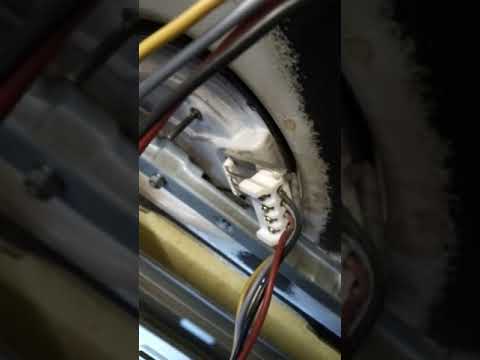 Видео: Проверка электроконфорки в электроплите. Прозвонка спирали в конфорке Диагностика электрокофорки