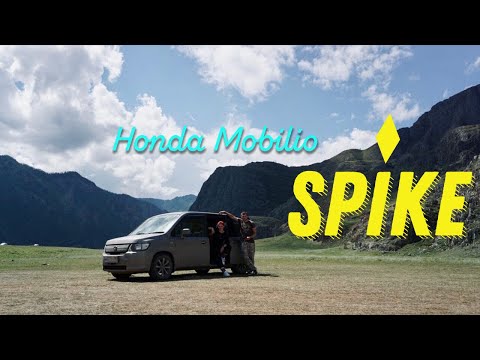 Видео: Honda Mobilio Spike для путешествий и повседневной езды I Обзор