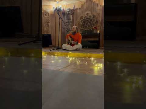Видео: Одинокая лодка. Китайский поэт Су Ши (1037—1101) В исполнении Dada Yukteshvara