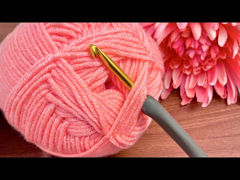 Видео: Ух ты! Вязка крючком, которую вы никогда раньше не видели! Красивый и простой узор крючком для пледа